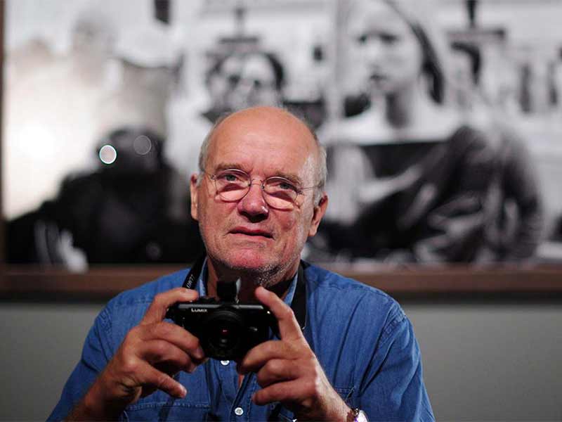 رحيل مصور الموضة الشهير بيتر ليندبرج